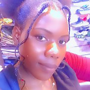 Dina, 20 , 