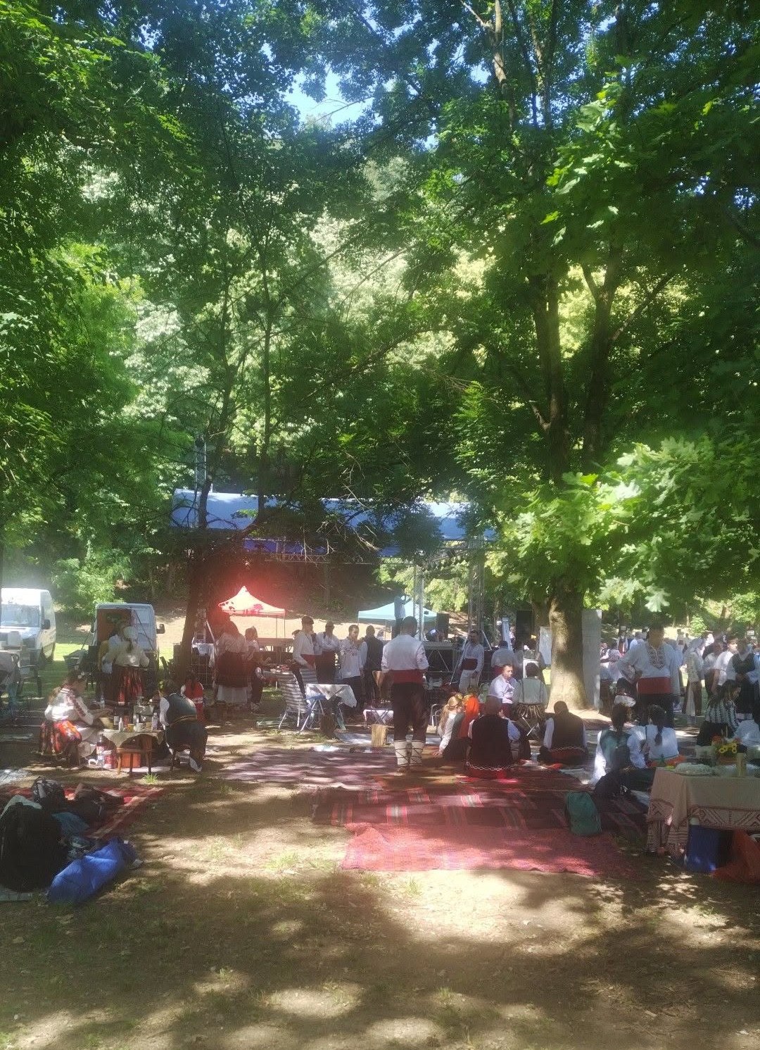 https://fotostrana.ru/away?to=/sl/NdU7