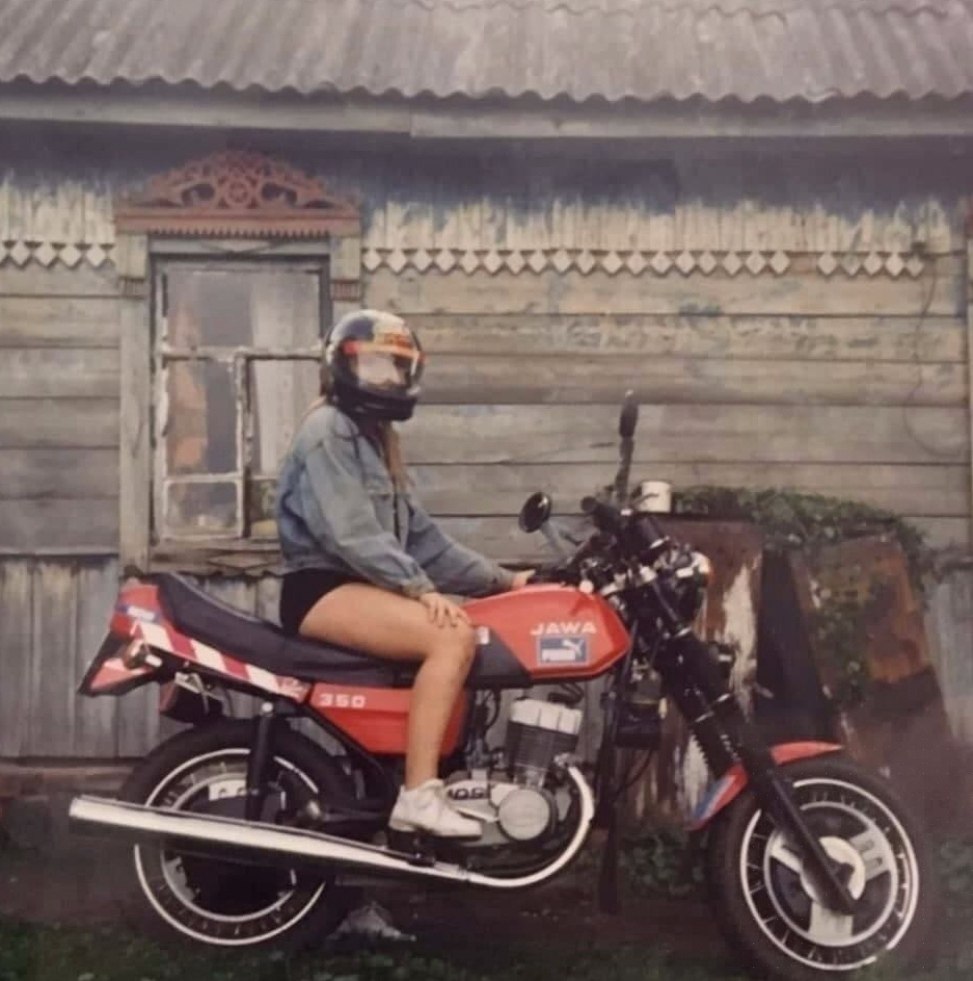  a oo a. occ, 1990-e .