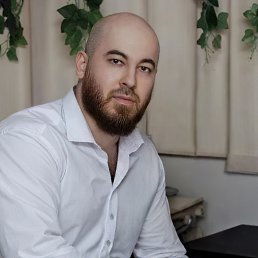 Amir, 33, 