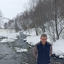 ������, 53 ����, ����