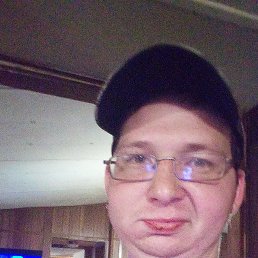 Jeremy, 27, 