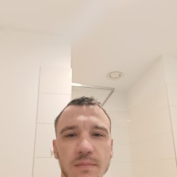 ���� Yevhenii, �������, 37 ��� - ��������� 30 ��� 2026