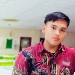 Nandi, 21, 