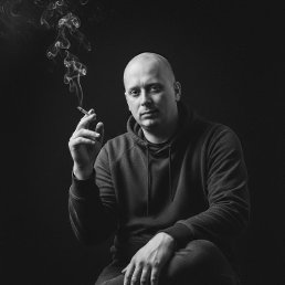 ����, 37 ���, �����-���������