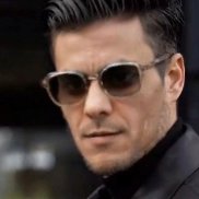 Romeo, 43 ����, �����������