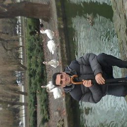 Mikael, 45, --
