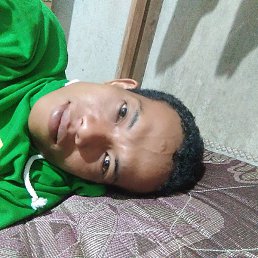 Taufik, , 33 