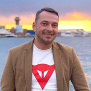 Maksim, 39 ���, ������