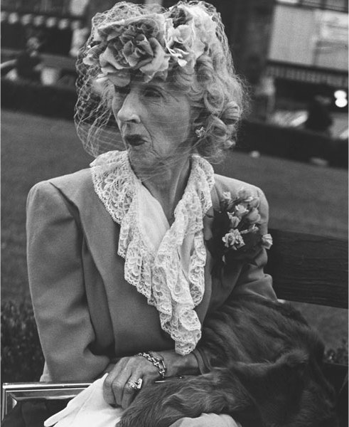   (Lisette Model) (1901-1983).     ,    ...