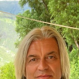 Maksim Kniazkov, 40, 