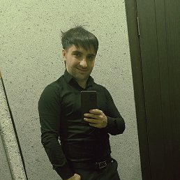 Farruz, 30, 