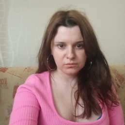 Vlada, 28, 