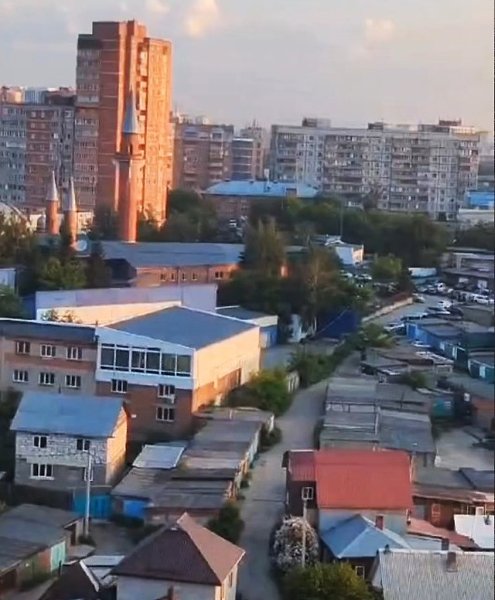 Жителей Новосибирска разбудил исламский азан. В выходной день в 6 утра горожане услышали громкое ... - 2
