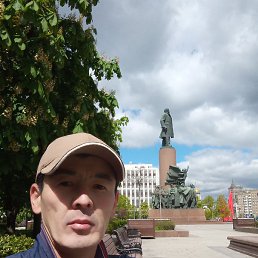 ������, ������, 44 ����