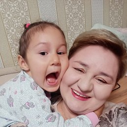 Lyubov, 49, 