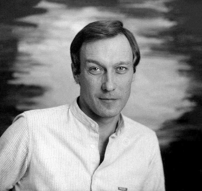 Олег Янковский — имя, которое ассоциируется с талантом и невероятной харизмой. Его роли в кино и ...