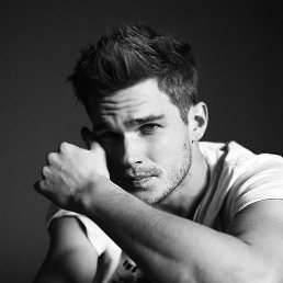 Denis, �����, 37 ���