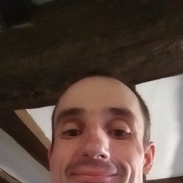 Anthony, 41, 