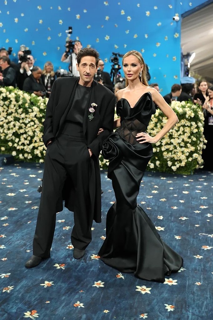 #metgala2025  3 - 6