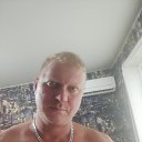  , , 41  -  17  2025