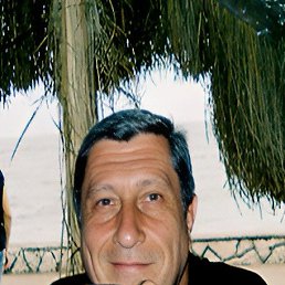 Niki, 64, 
