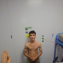 Ixlosbek Karimboyev, 18, 