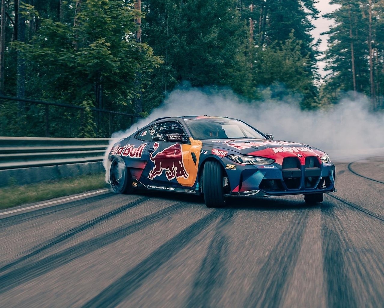 #BMW #M4 (#G82) Red Bull Driftbrothers - 4