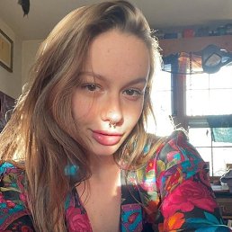 Sandra, 29, 
