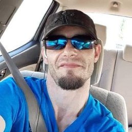 Dustin, �����������, 39 ���