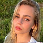Ксения, 23 года, Екатеринбург Ксения, 23 года, Екатеринбург