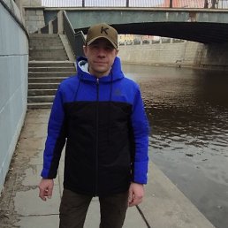 ��������, 41 ���, �����-���������