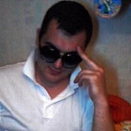 Andrey, 43, 