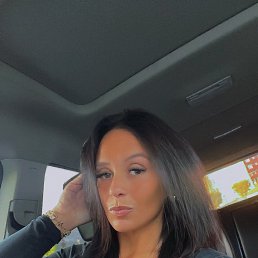 Brook, 25, 