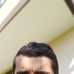 Jonny, 33, 
