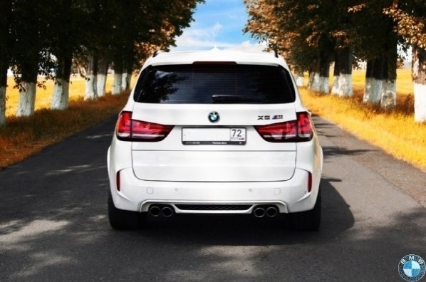 BMW X5M (F85). BMW - 5