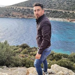 Mehmet, 37, 