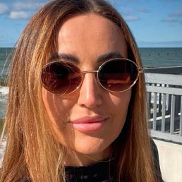 Alinka, , 24 