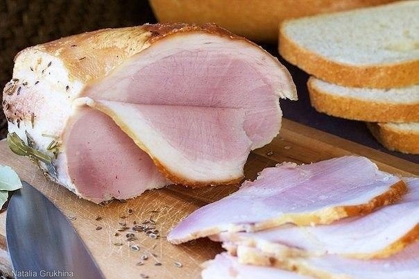 Домашняя буженина. Очень вкусная! Вам потребуется: * свинина (можно взять кусок с кожей и подкожным ...