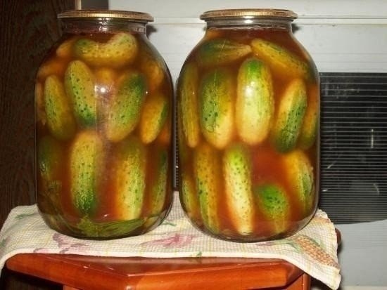 САМЫЕ ВКУСНЫЕ МАРИНОВАННЫЕ ОГУРЧИКИ С КЕТЧУПОМ.Эти огурчики я попробовала на пикнике 1 мая в прошлом ...