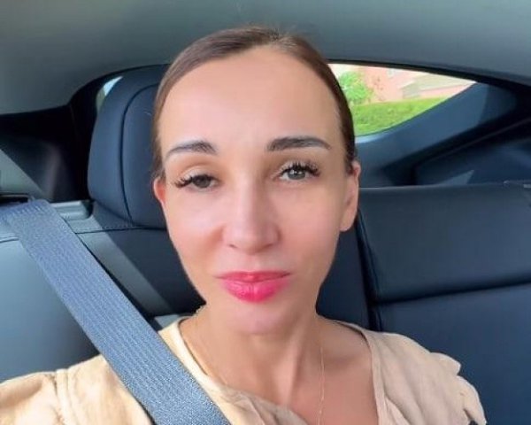 Анфиса Чехова поделилась в соцсетях ужасающими последствиями неудачной процедуры ботокса, ... - 5