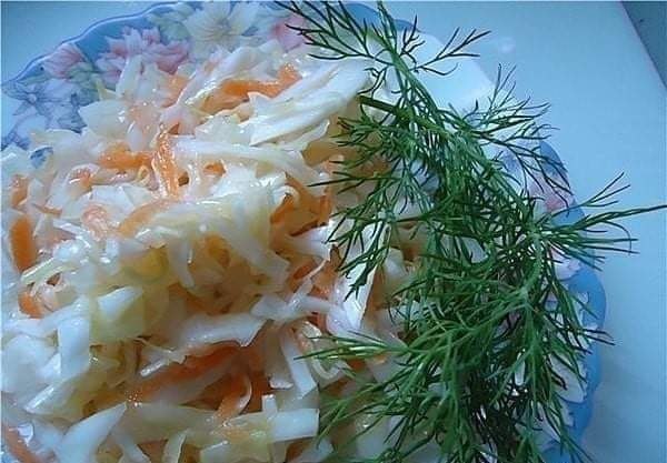 - Сима! Ну и шо? - Шо? - Ну и де? - Шо и шо и шо и де? Циля Марковна, в вас кипят одни эмоции вместо ...