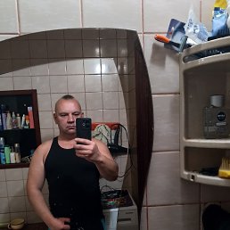 , , 44  -  23  2025