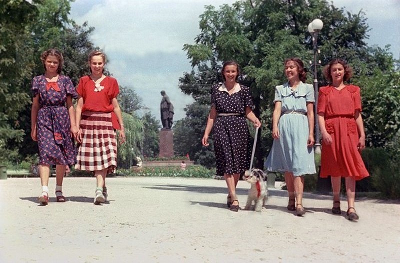 . .      , 1950- .
