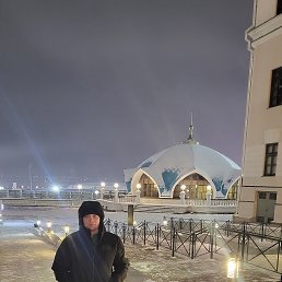 Vlabimir, 32, 