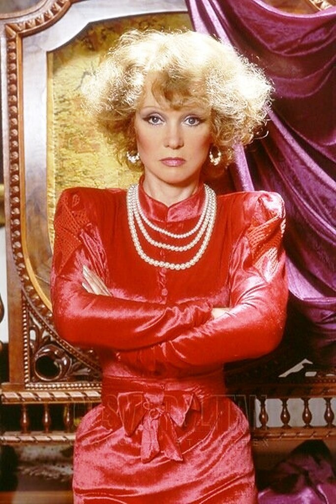 - �����, ��� ����� ������������?.. - �� ������ �� �� ��� �� �������� �����������, ��������, ������� ... - 3