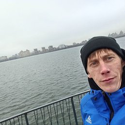 ������, �������, 32 ����