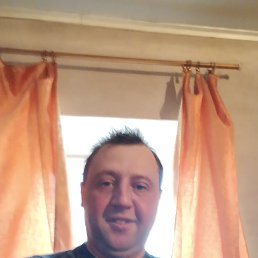 Антон, 34, Луганск