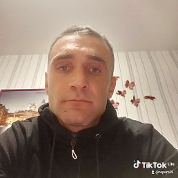 ����, ������, 42 ����