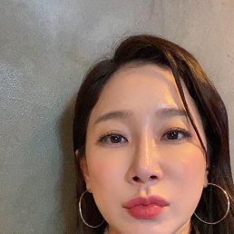 Sandra swiss, 29, 
